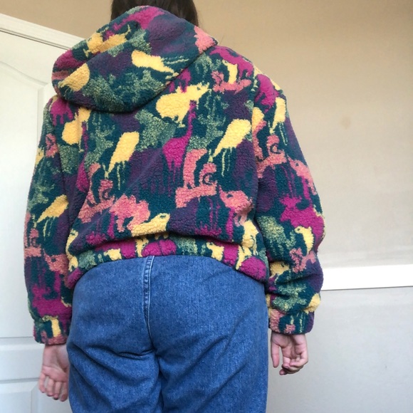 NWT MULTICOLORED FLEECE - Picture 3 of 4